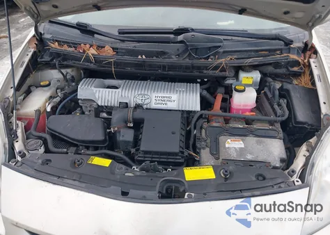 2010 Toyota Prius Iv z USA, uszkodzony, nr VIN JTDKN3DU2A0073283